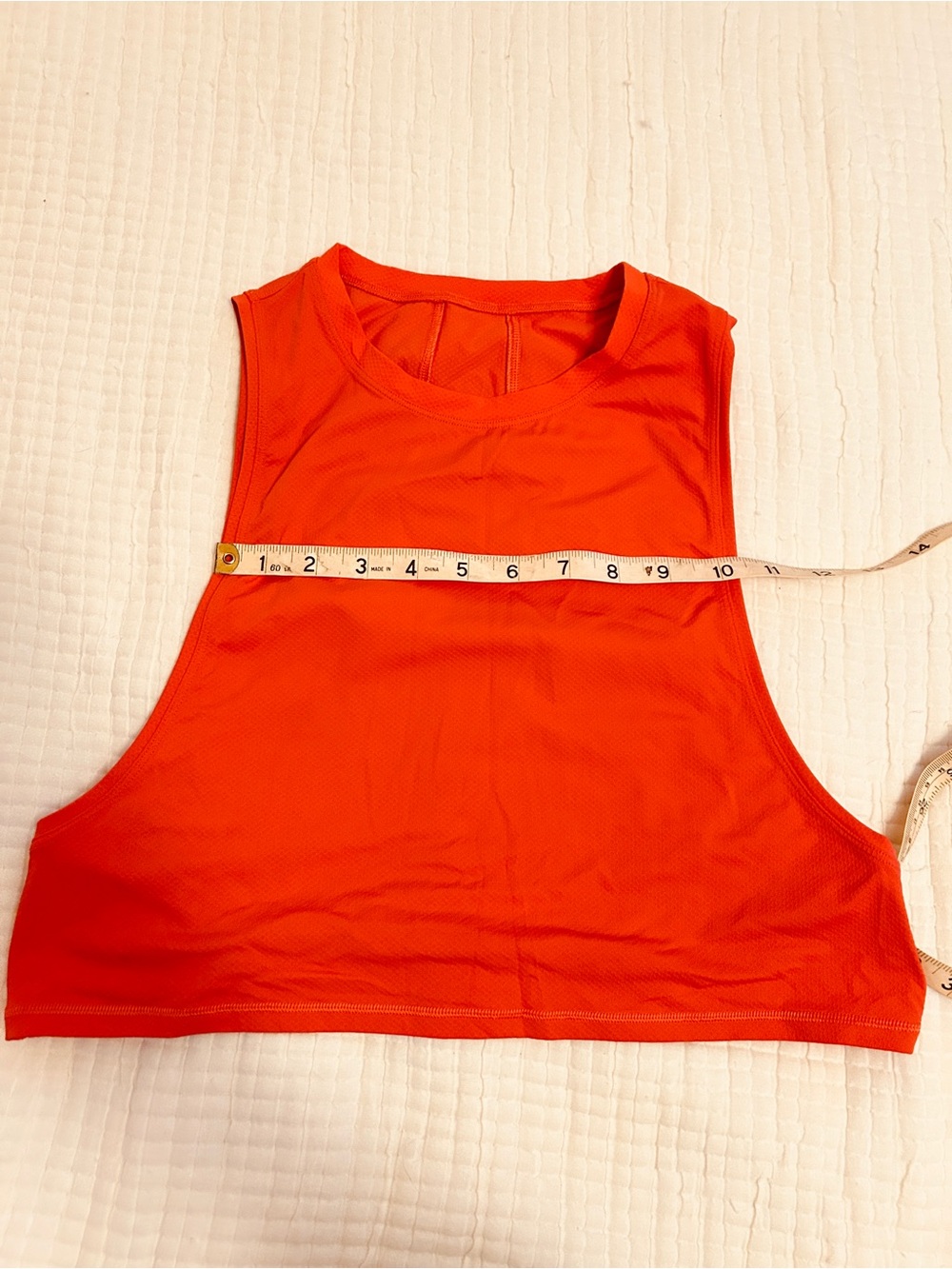 lululemon athletica Women's Sleeveless Crop Tank - Coral